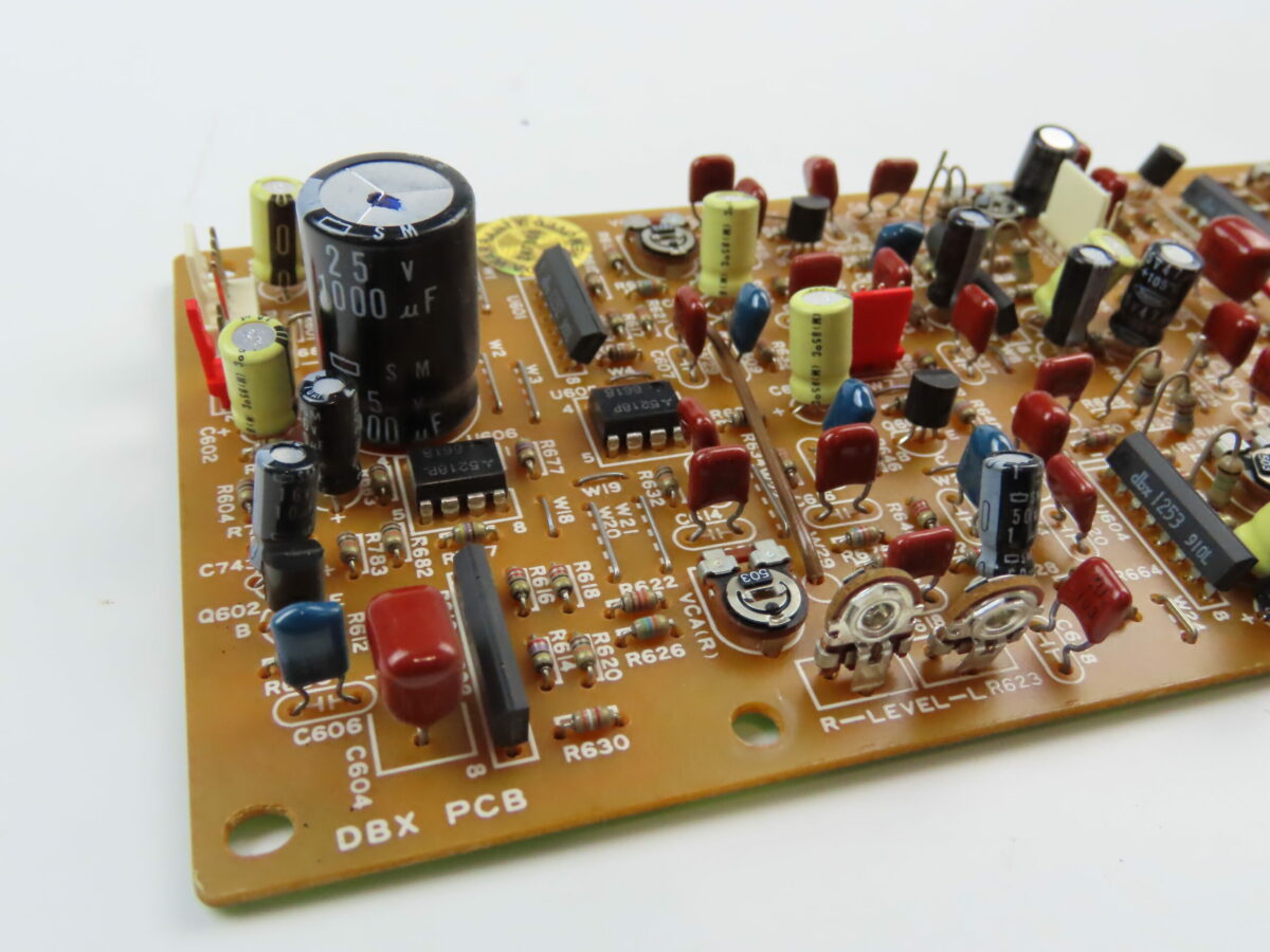 Teac X-2000R - DBX Board