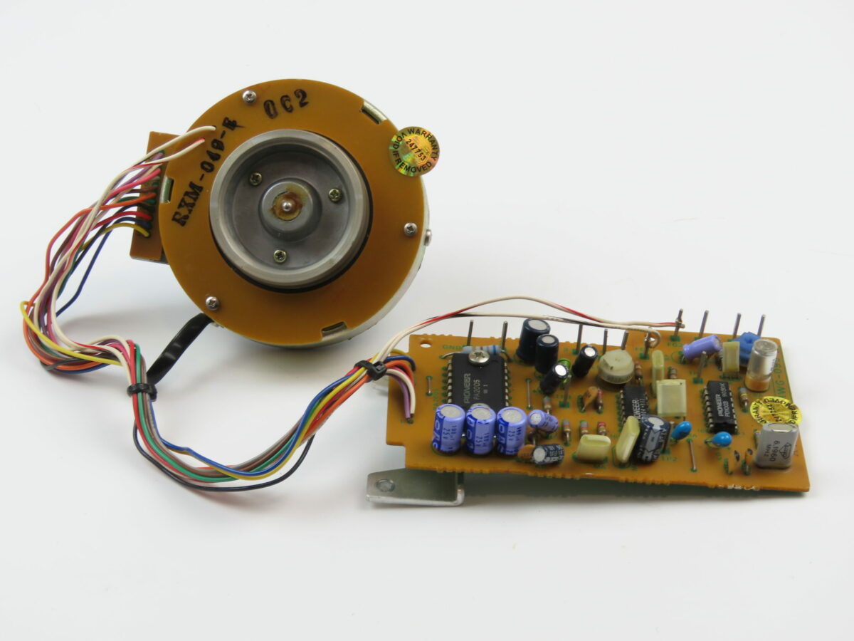 Phase Linear 7000 - Capstan Motor with Board