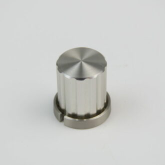 Pioneer SA-8100 – Hz Knob