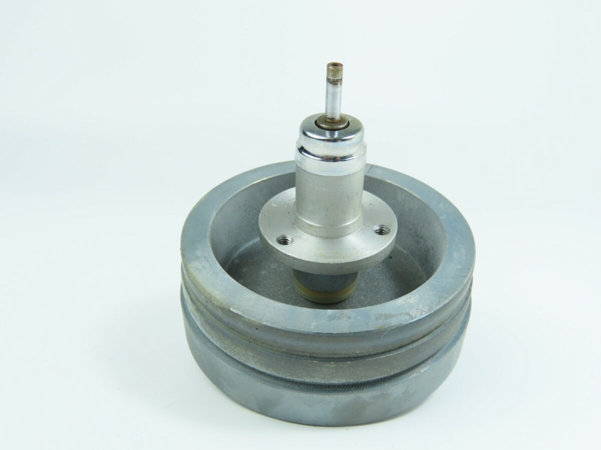 > AKAI 1730DSS < Capstan Flywheel with Bearing Reel to Reel Part /AK308 - Image 4