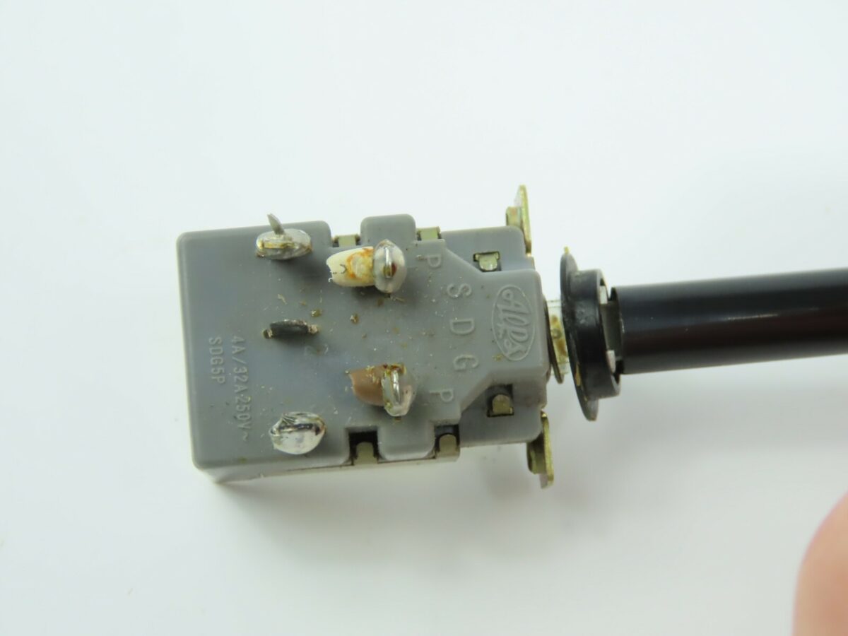 > AKAI CS-707D < Power On/Off Switch Tape Deck Part /B172 - Image 6