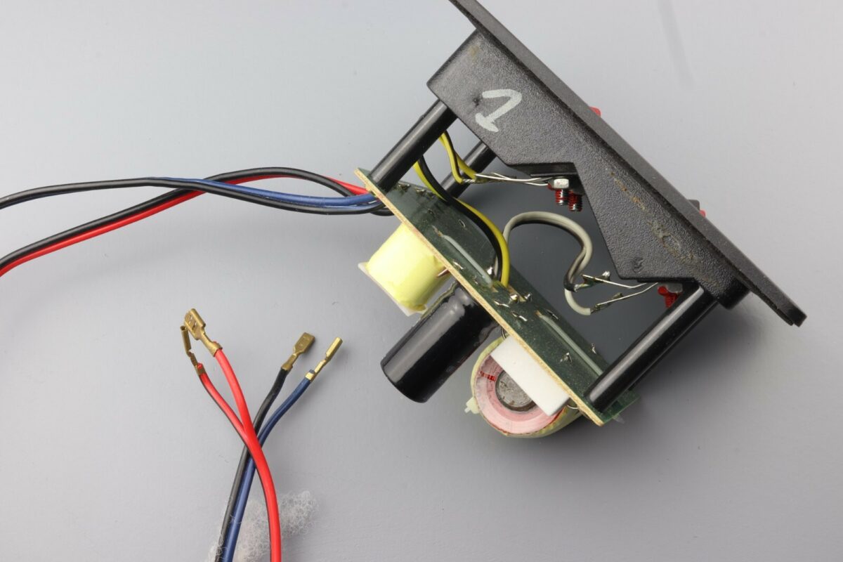 CELESTION F20 Crossover with Terminal Speaker Part /ST1 - Image 4