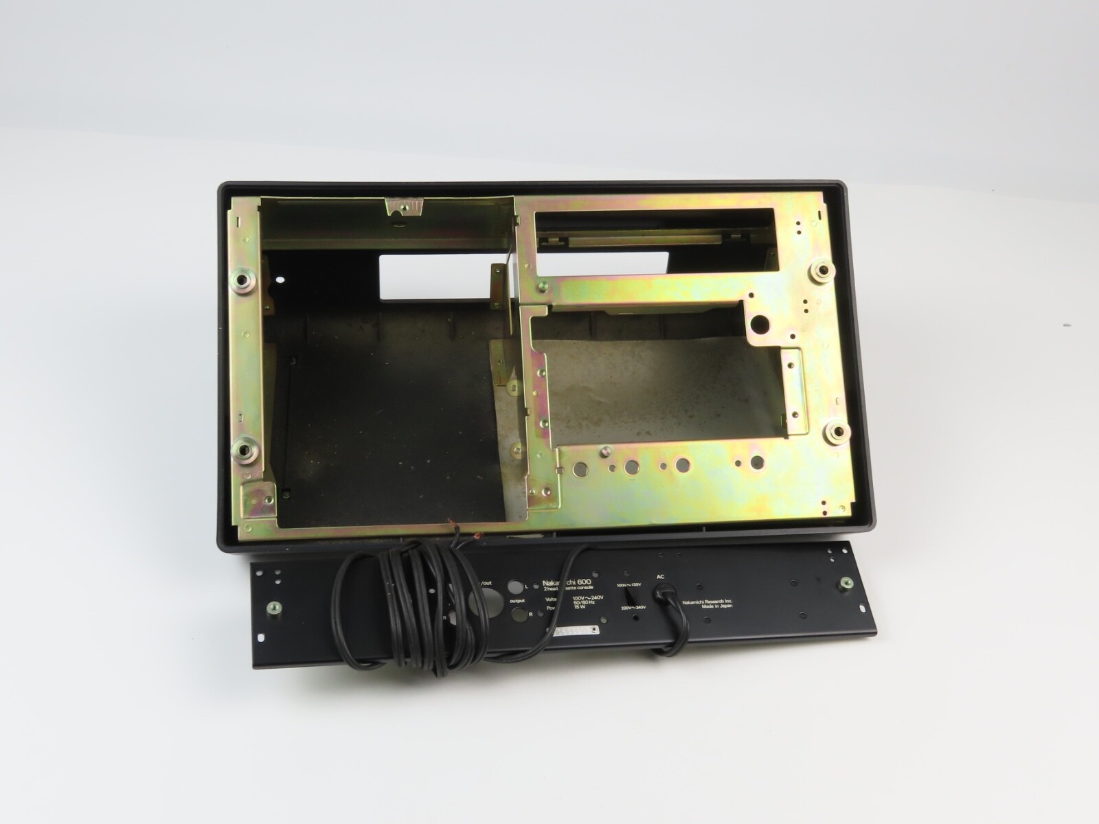 *Nakamichi 600* Chassis + Rear Cover Tape Deck Part /ST2