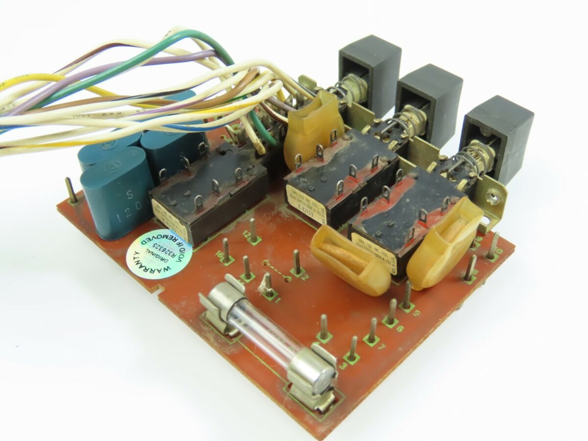 Pioneer RT-1020L - Equalizer Switch PCB RWS-013 /PN55 - Image 4