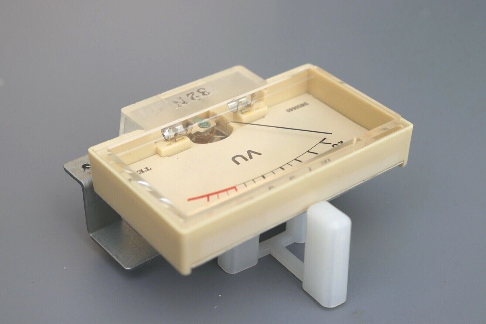 > TASCAM 34 < VU Meter - no bulb - Reel to Reel Part /T106 - Image 4