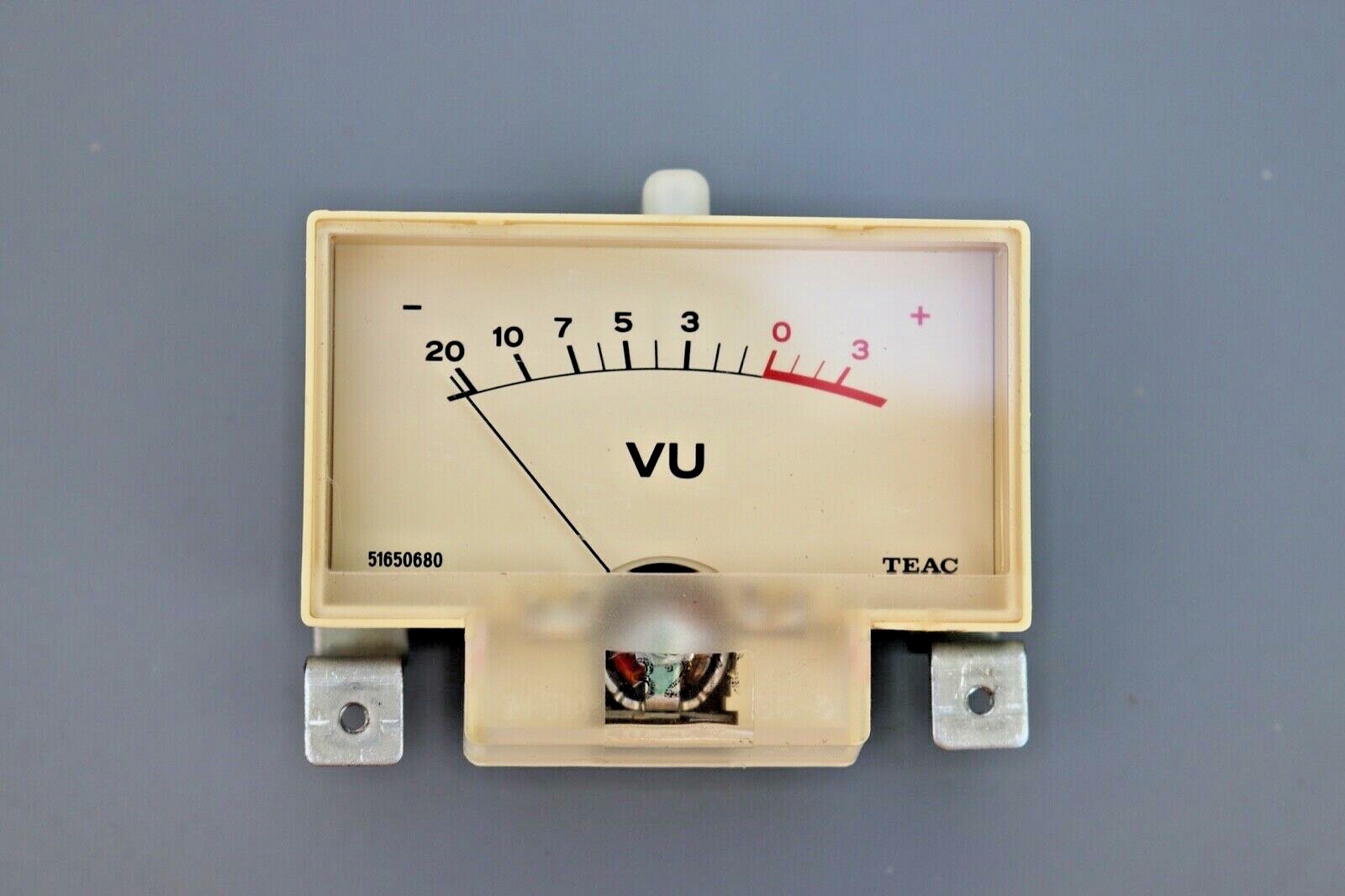 > TASCAM 34 < VU Meter - no bulb - Reel to Reel Part /T106