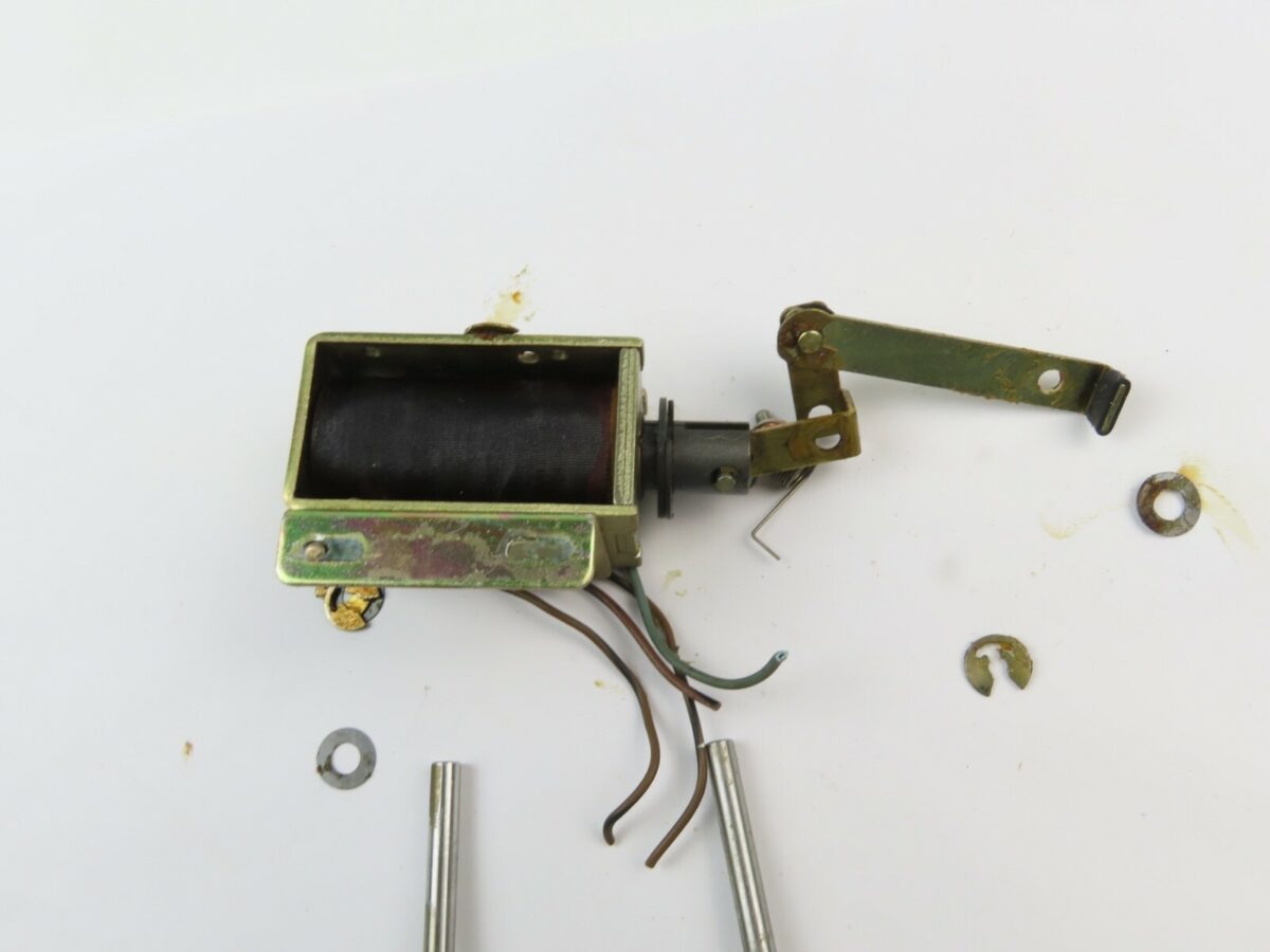 *AKAI GX-650D* Shifter Solenoid with Shifters Reel to Reel Part /AK660 - Image 5