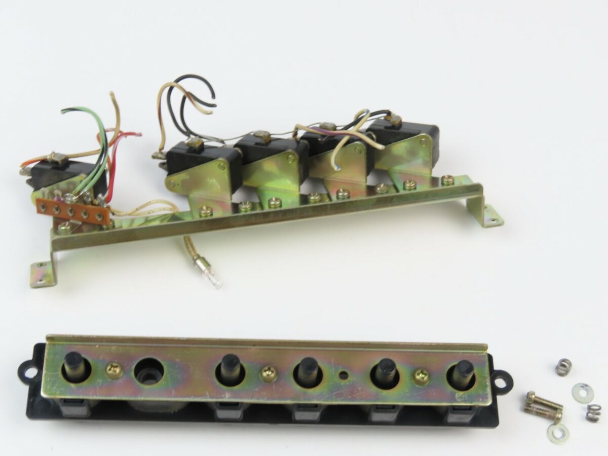 *AKAI GX-650D* Switches Buttons Panel Reel to Reel Part /AK669 - Image 5