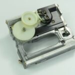 Hitachi DA-1000 Open Flap Gear & Motor CD Transport Audio Parts /SD123
