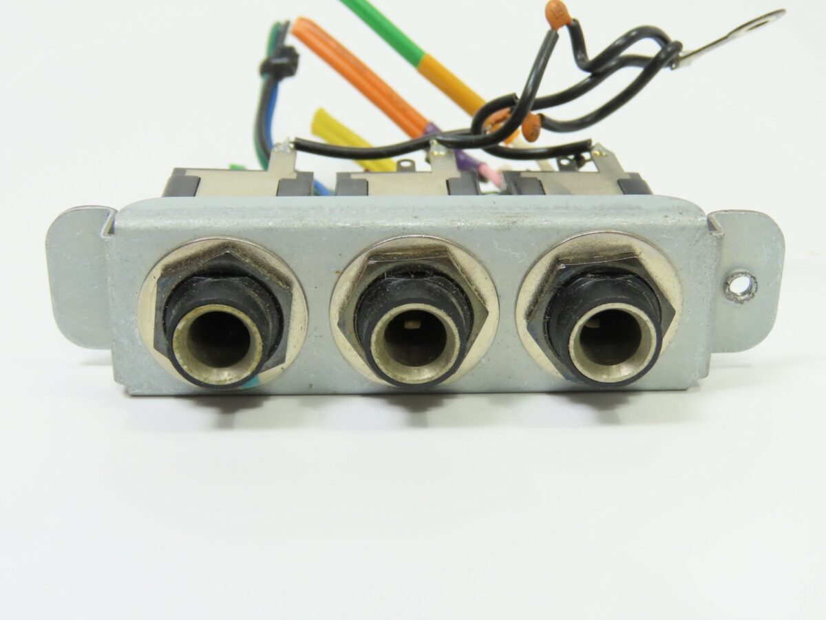 *MARANTZ SD8020* Socket Panel Mic Phone Tape Deck Parts /MR15 - Image 3