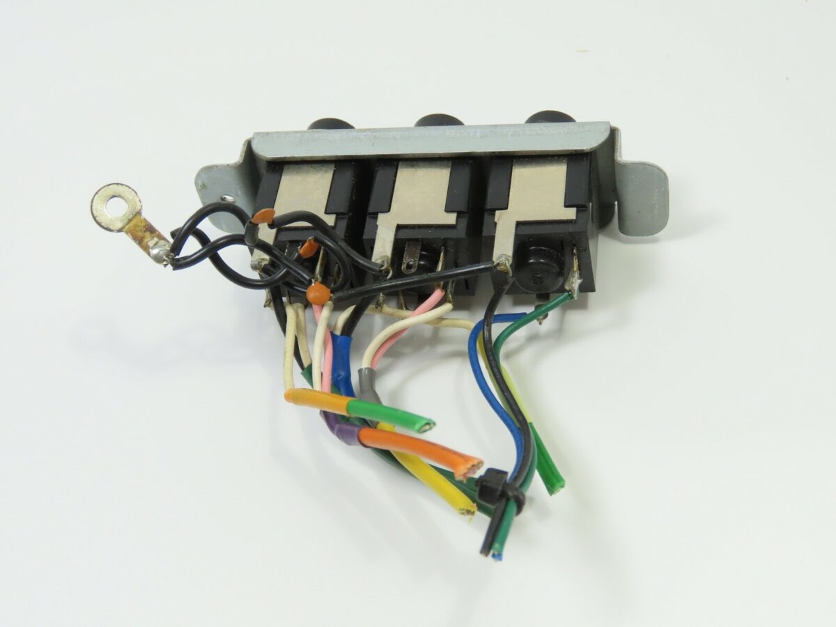 *MARANTZ SD8020* Socket Panel Mic Phone Tape Deck Parts /MR15 - Image 4