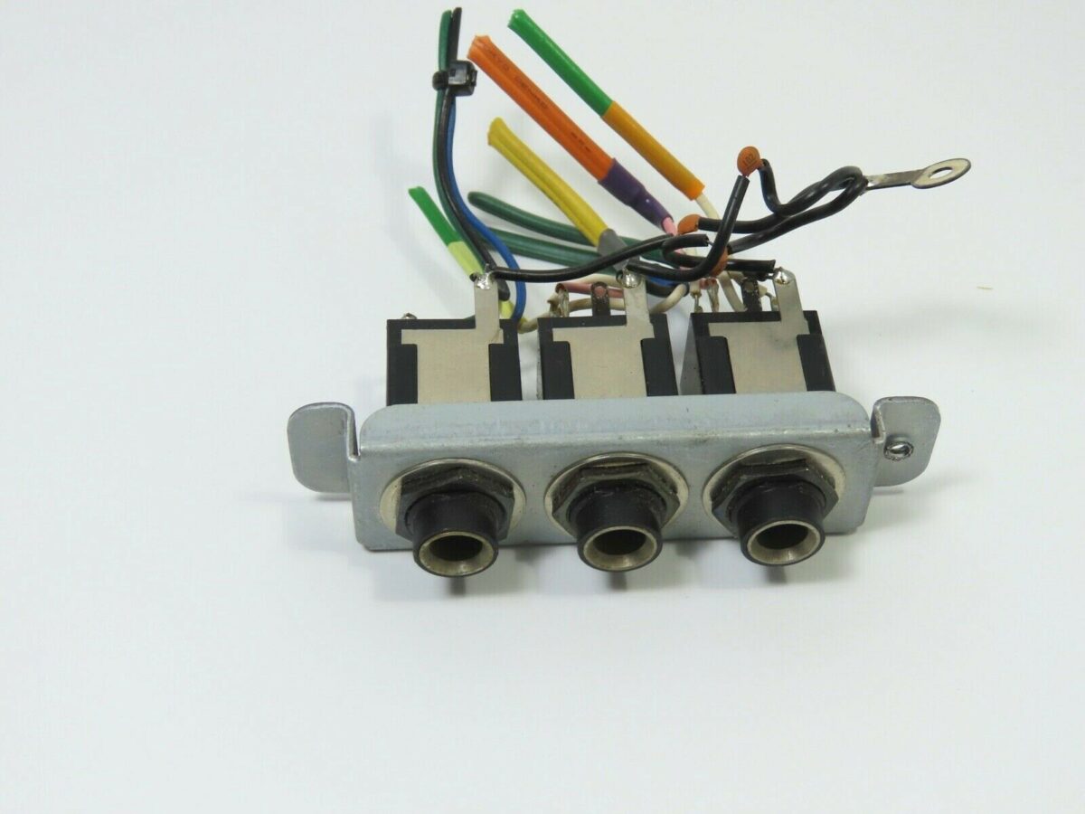 *MARANTZ SD8020* Socket Panel Mic Phone Tape Deck Parts /MR15