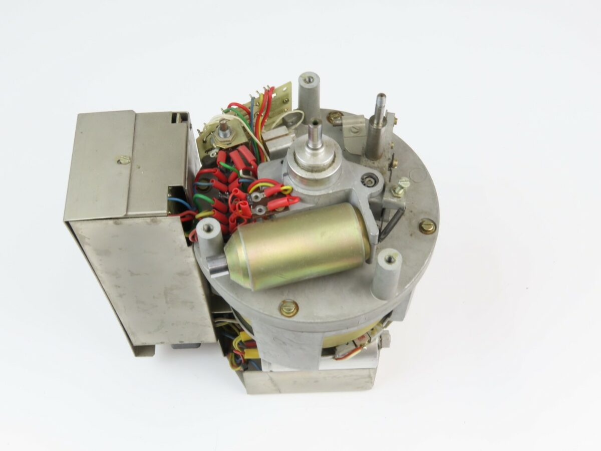*Mechlabor STM-610* Capstan Motor Reel-to-Reel Part /ST2 - Image 3