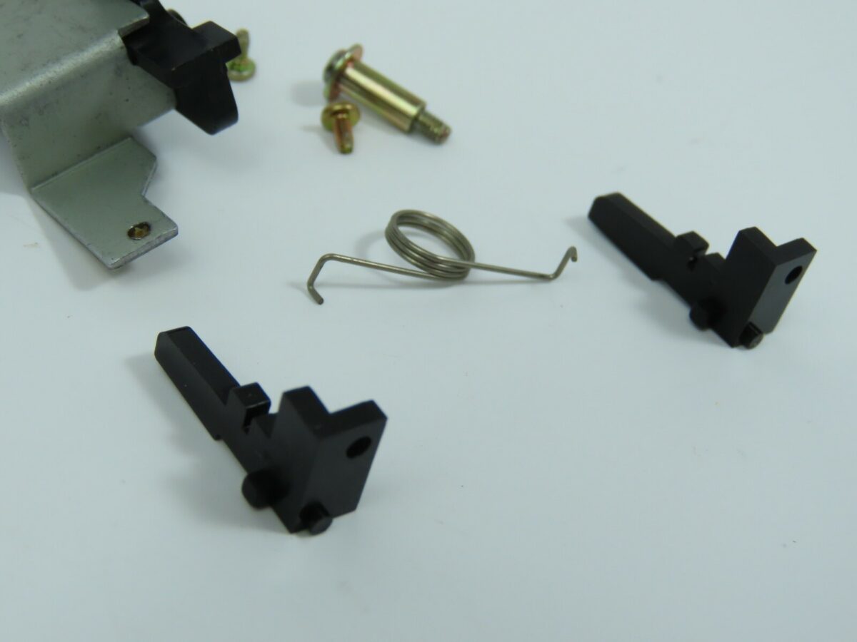 > NAD 6100 < Cassette Holder Elements Tape Deck Part /B189 - Image 3