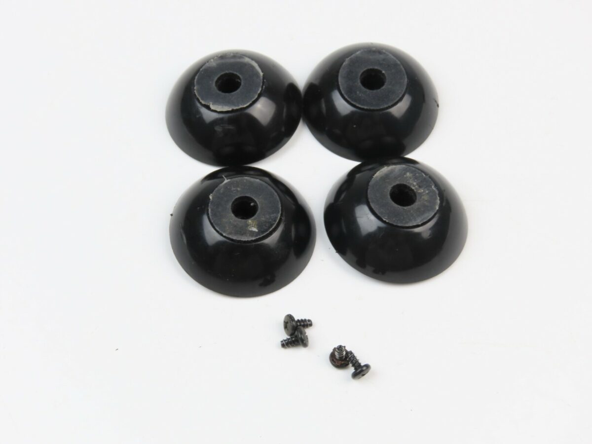 *Nakamichi CD Player2* Set of 4 Feet with Screws CD Player Parts /ND523