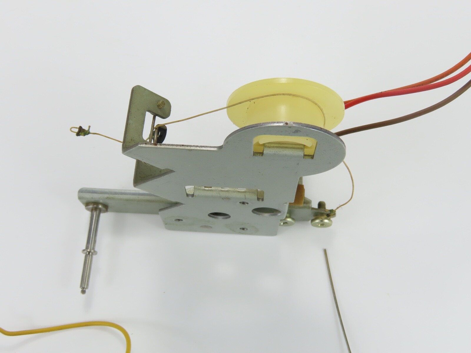 *TEAC X-7R* Tension Arm Left Side Reel to Reel Part /T347 - Image 4