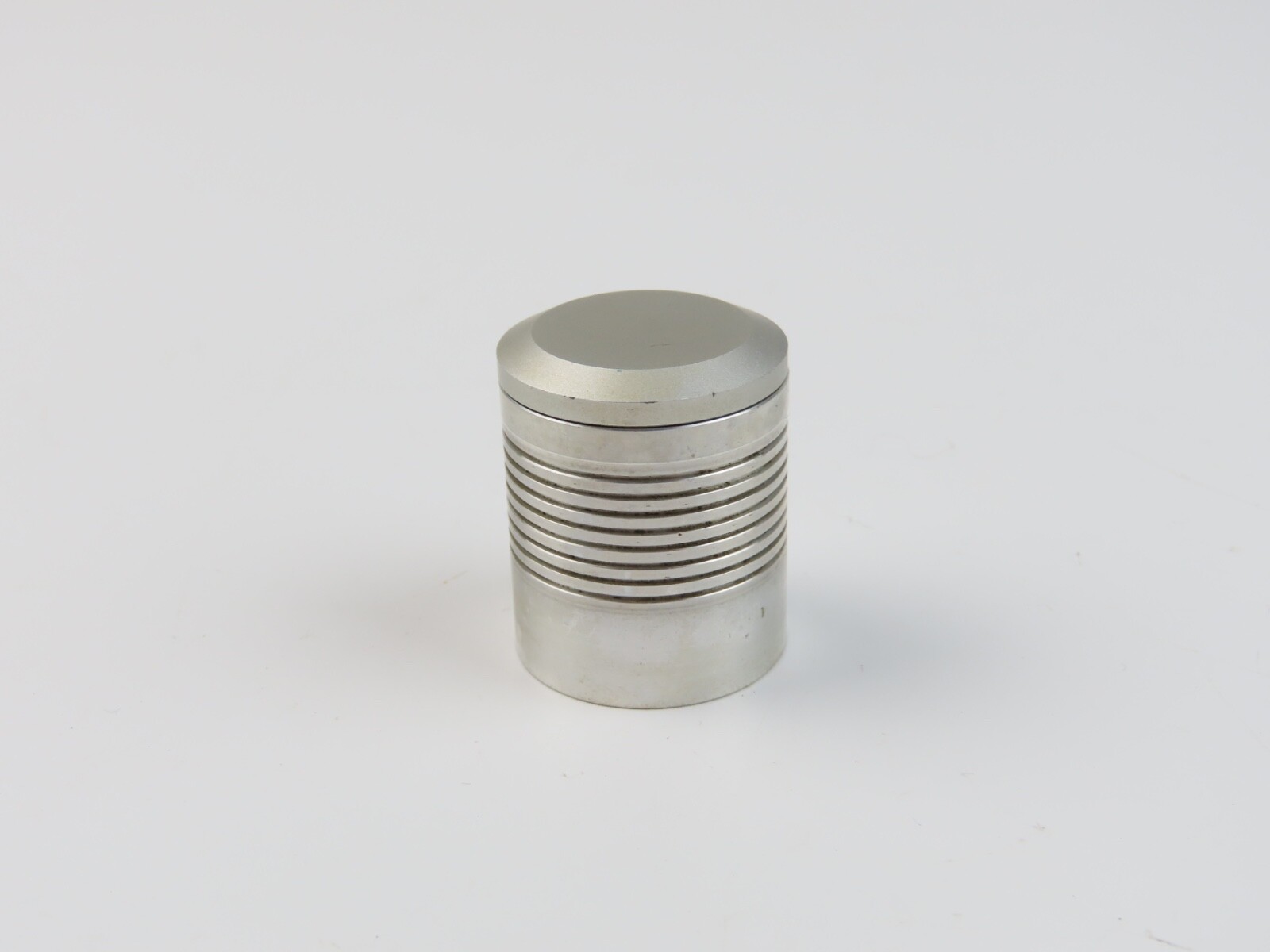 *Tascam 38* Tape Guide Roller with Cap Reel to Reel Parts /T643 - Image 3