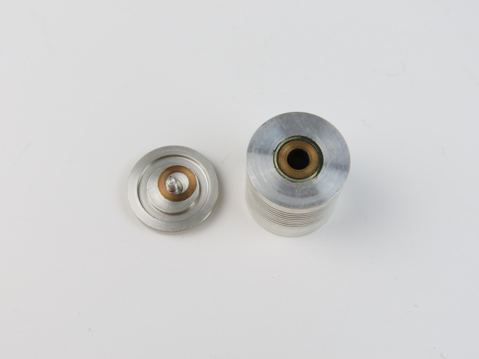 *Tascam 38* Tape Guide Roller with Cap Reel to Reel Parts /T643 - Image 5