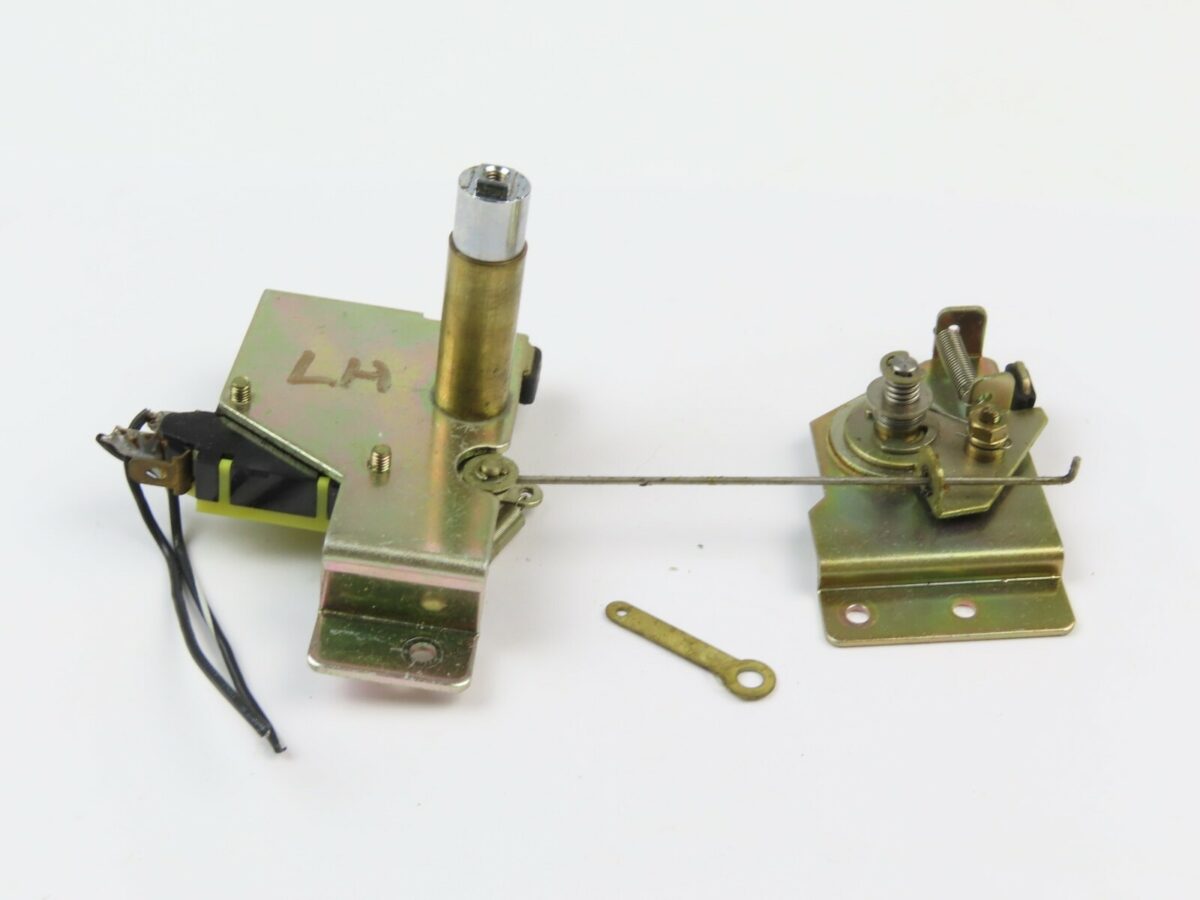 *AKAI GX-650D* Tension Arm Base & Dumper LH Reel to Reel Part /AK667 - Image 3