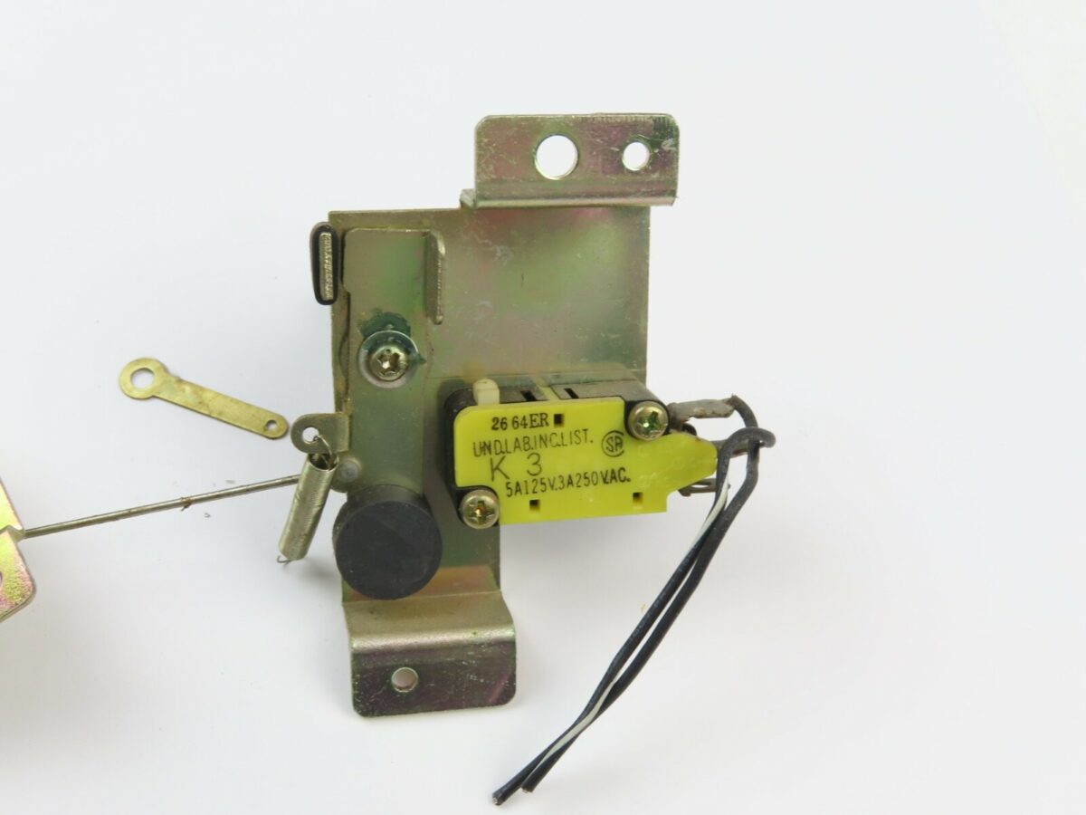 *AKAI GX-650D* Tension Arm Base & Dumper LH Reel to Reel Part /AK667 - Image 6