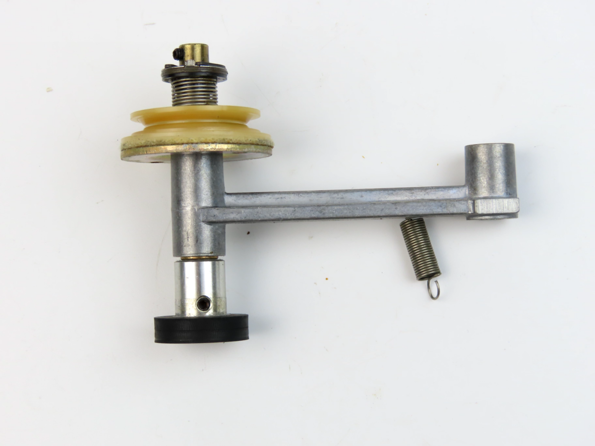 *Akai GXC-730D* Clutch Block with Drive Wheel Shaft Tape Deck Parts /A637