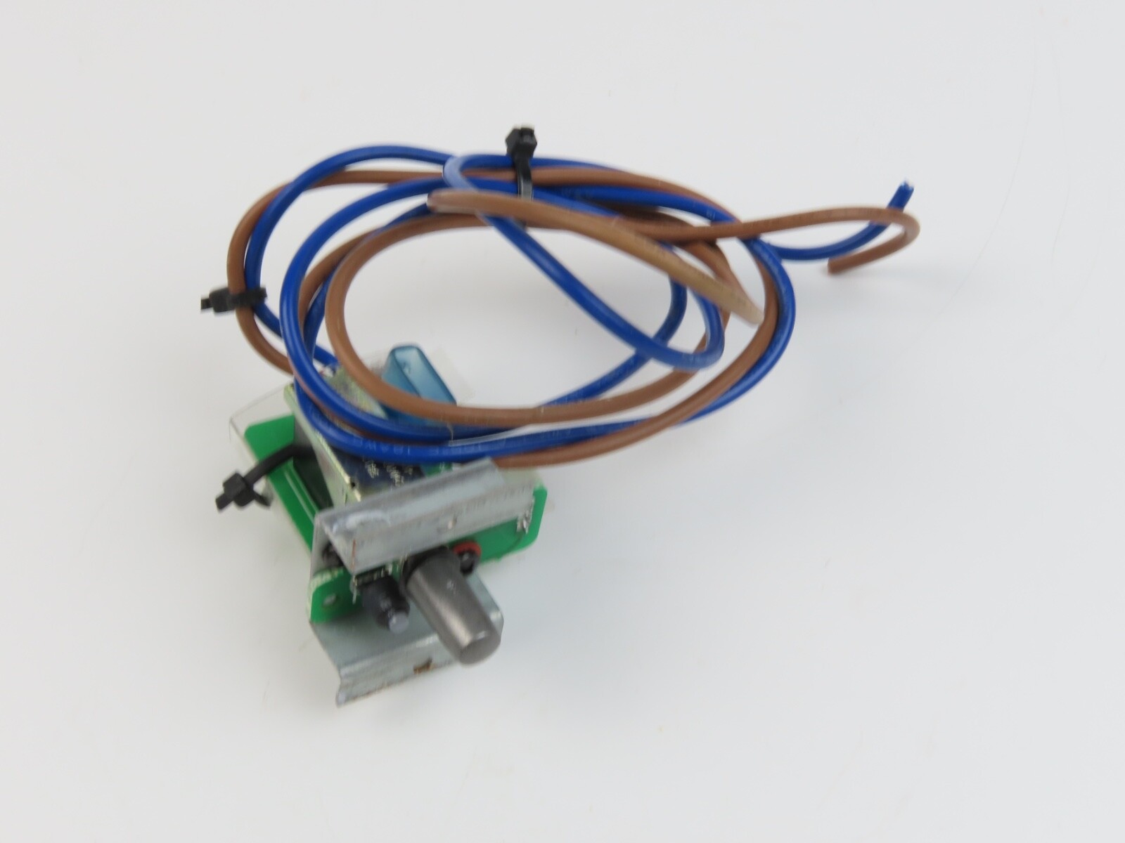 *Arcam AVR300* Power On/Off Switch Receiver Part /B556