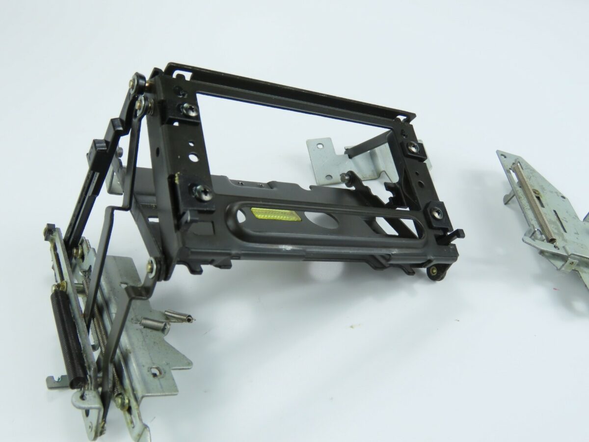 *SONY TC-206SD* Cassette Bracket Holder Flap Mechanism Tape Deck Part /A358 - Image 3