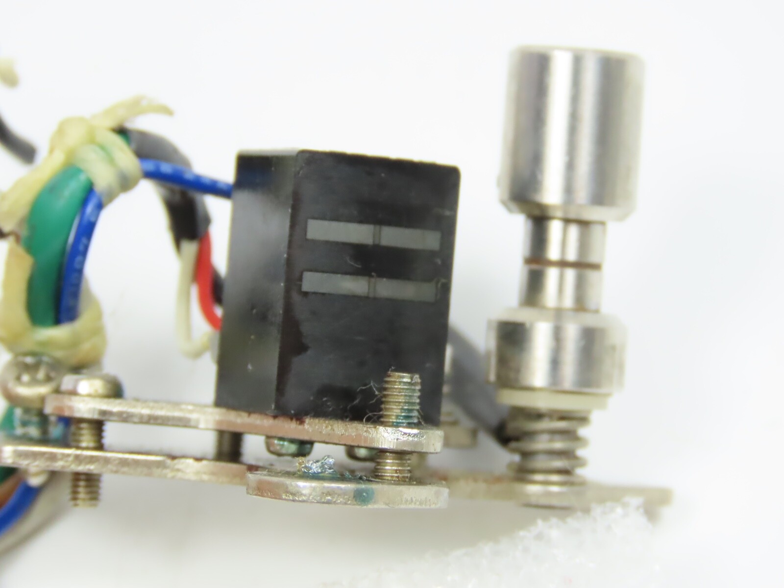 > SONY TC-458 < Right Erase Head Reel to Reel Part /S330 - Image 4