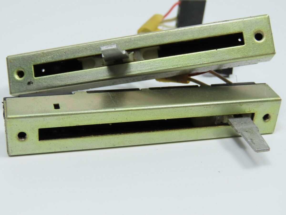 > Tandberg 3400X < Input Line Dual Pot 1M Ohm Reel to Reel Part /TB03 - Image 3