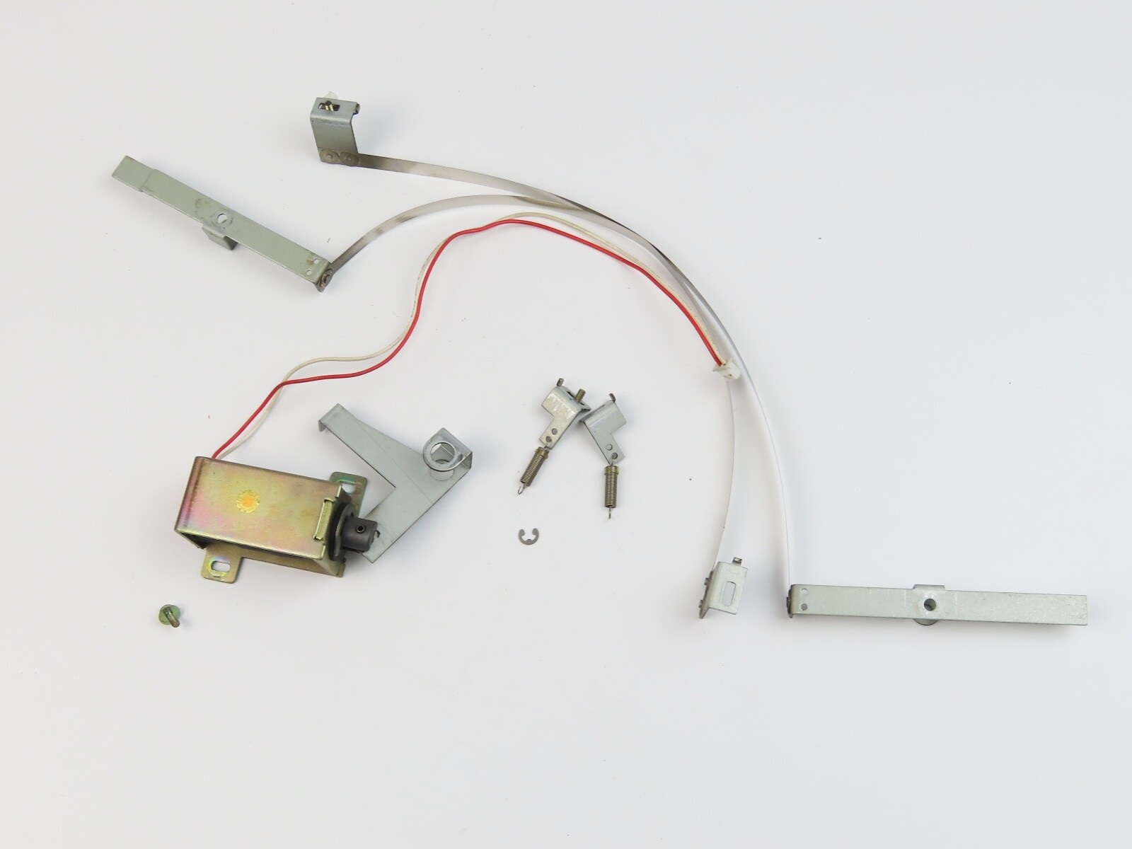 *Tascam TSR8* Break Band LH & RH + Break Solenoid Reel to Reel Part /Ts107