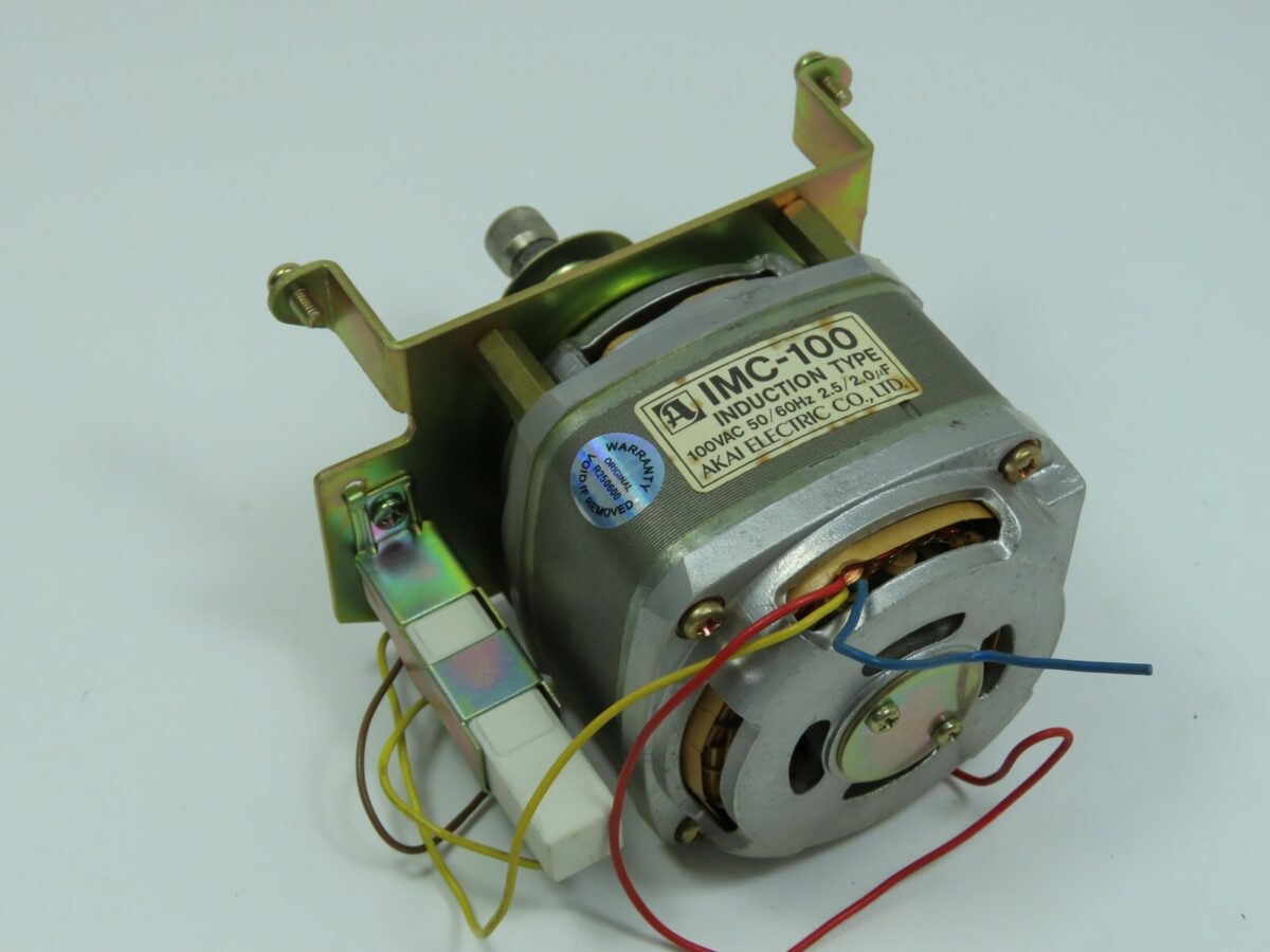> AKAI GX-4000 < Capstan Motor IMC-100 Reel to Reel Part /AK210 - Image 4