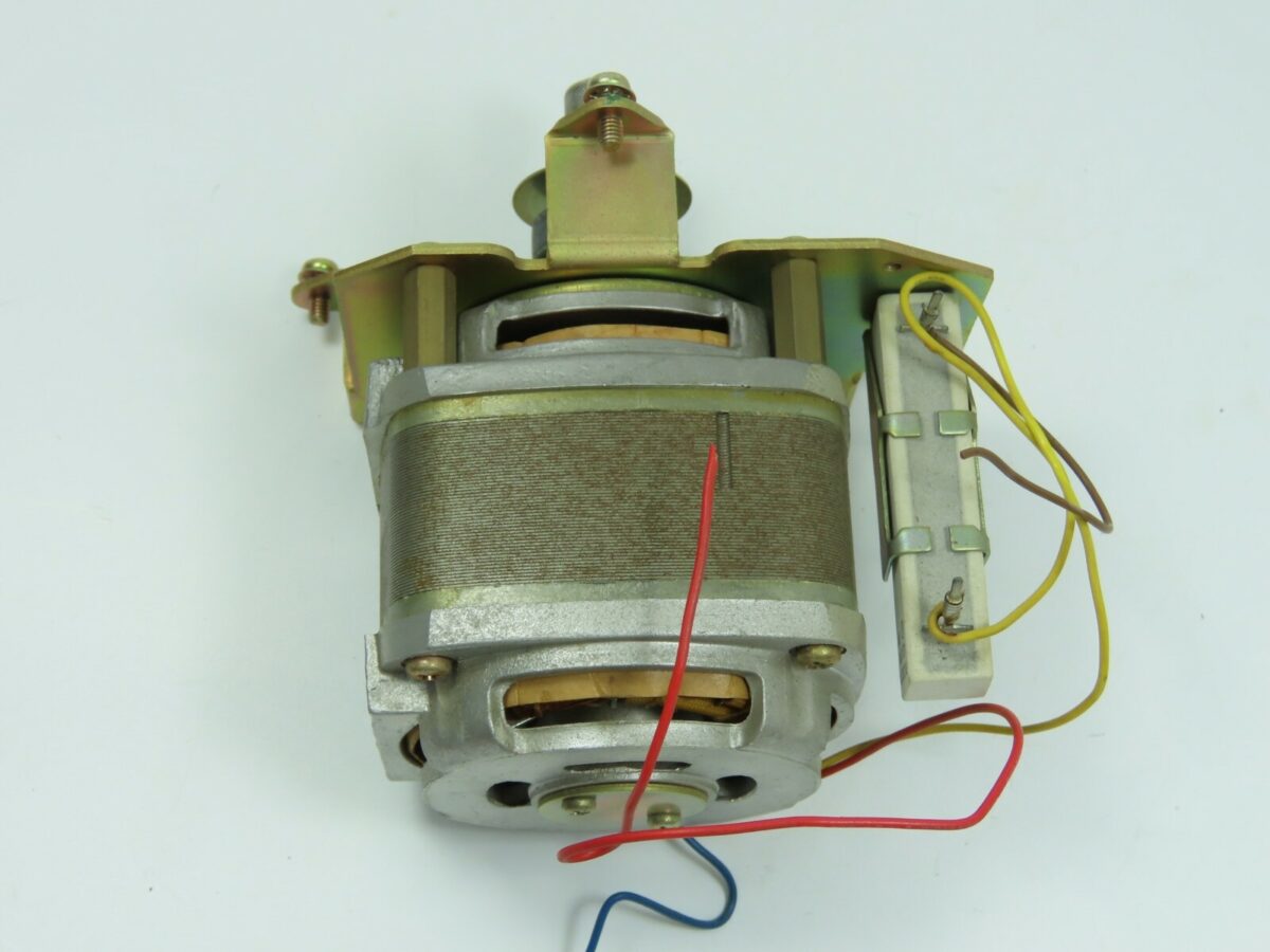 > AKAI GX-4000 < Capstan Motor IMC-100 Reel to Reel Part /AK210 - Image 6