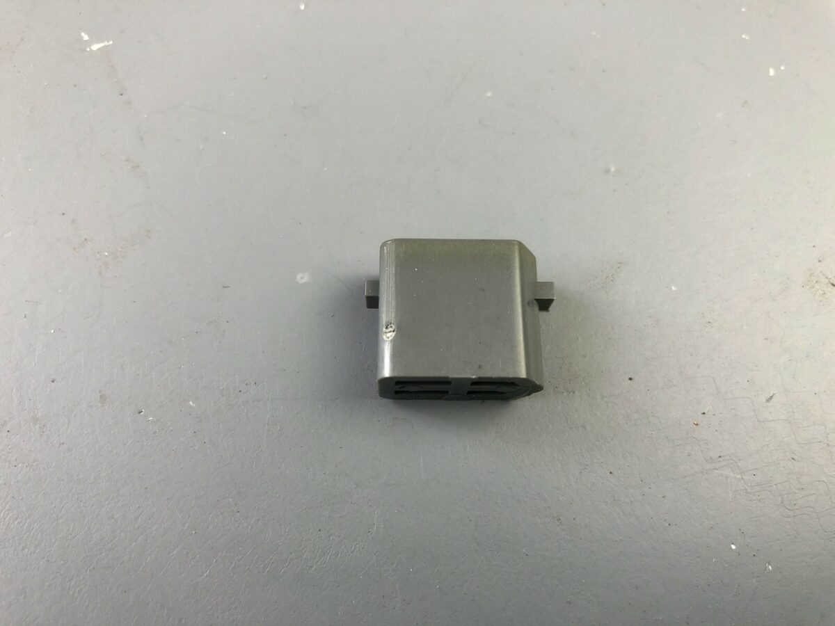 > REVOX B225 < Switch Button in Grey Compact Disc CD Parts /RD77 - Image 4