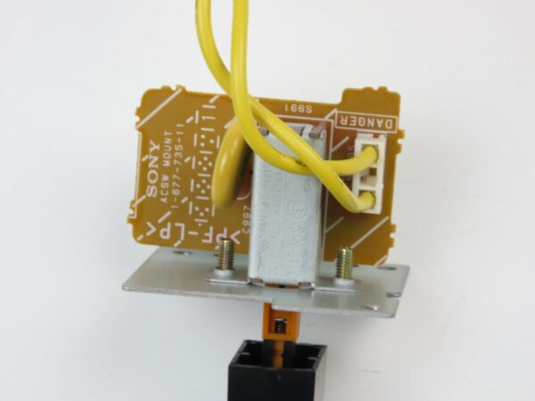 *Sony SCD-XB940* Power On/Off Switch CD Player Parts /D459 - Image 4