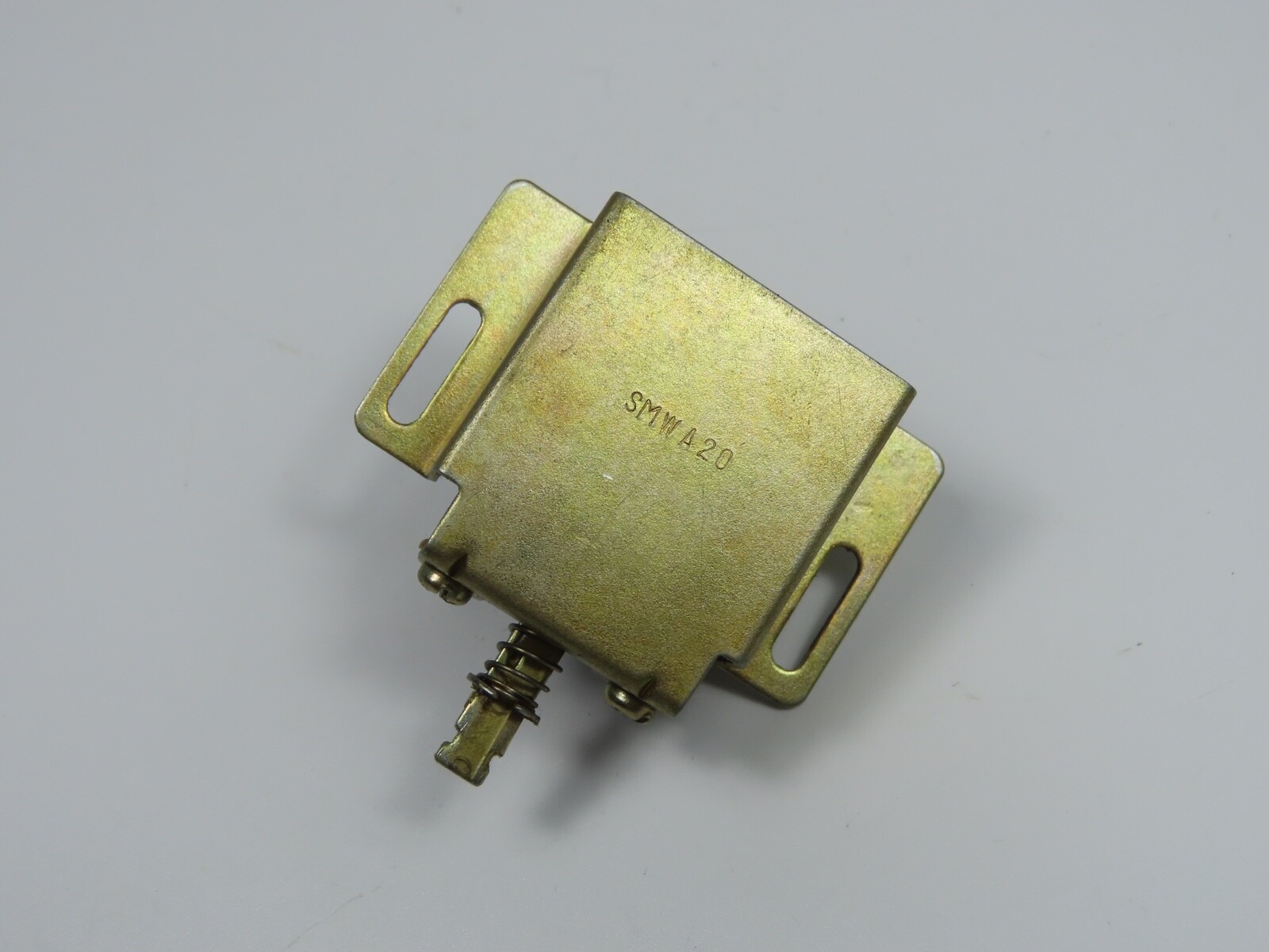 > TECHNICS SA6000X < Power On/Off Switch Amplifier Part /A113 - Image 4