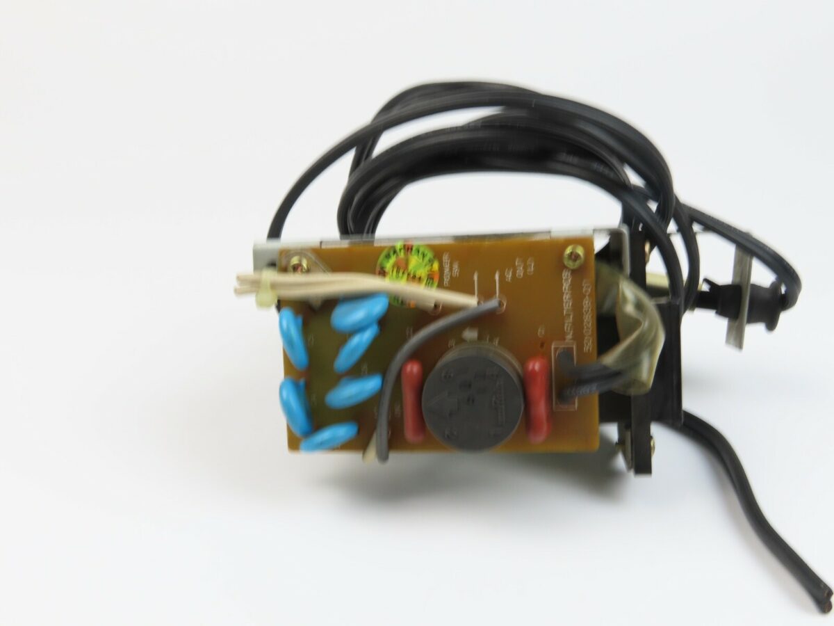 *Tascam TSR8* Voltage Selector with Bracket Reel to Reel Part /Ts90 - Image 3