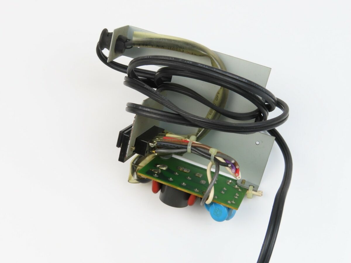 *Tascam TSR8* Voltage Selector with Bracket Reel to Reel Part /Ts90 - Image 5