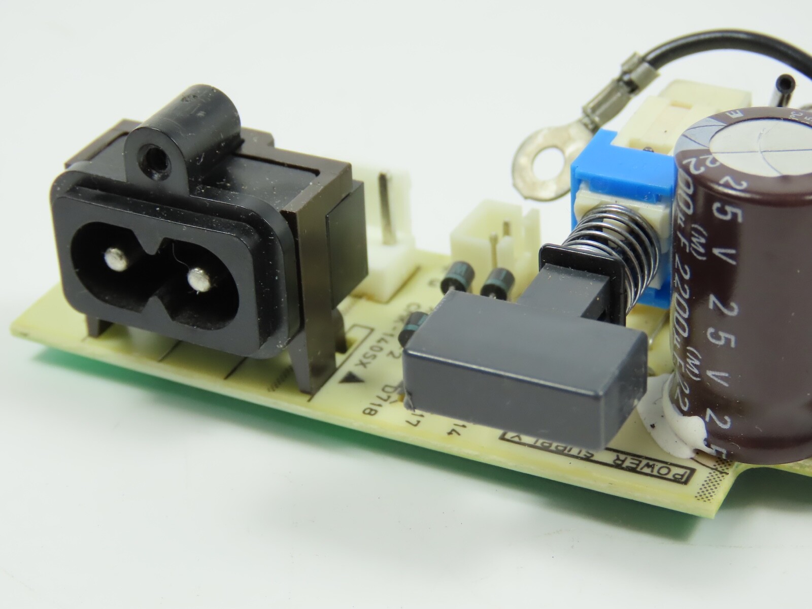 > YAMAHA MT120s < Power Supply Circuit Board PCB Tape Deck Part /A162 - Image 3