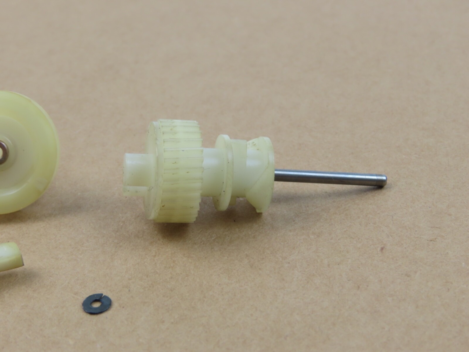 *Akai CS-M02* Gear Tape Deck Part /E171 - Image 4