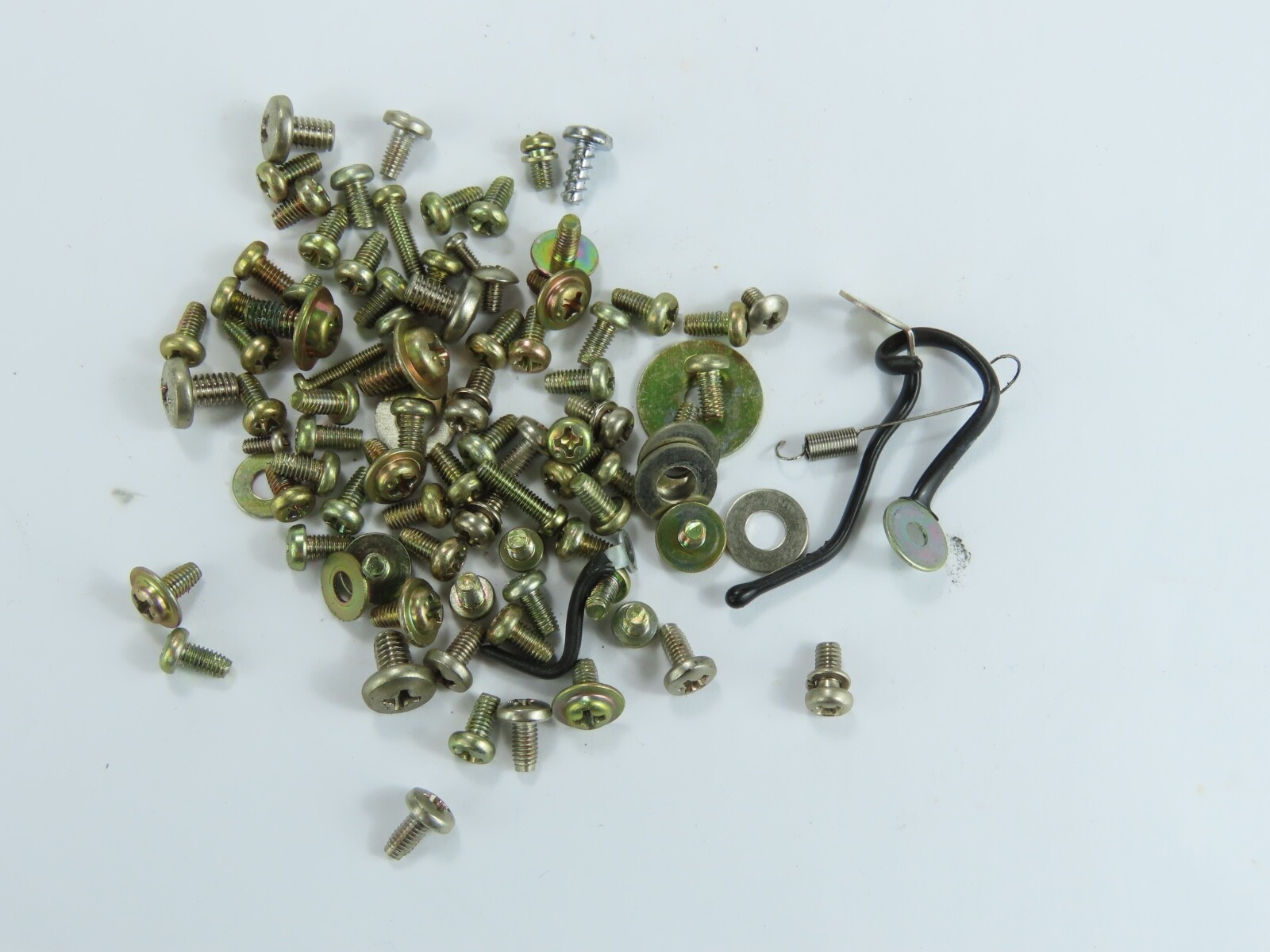 *DUAL C824* A lot of Screws and Washers Tape Deck Parts /055