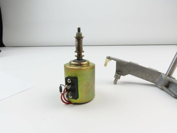 *REVOX B77* Pinch Roller Lever + Solenoid Reel to Reel Part /R525 - Image 4