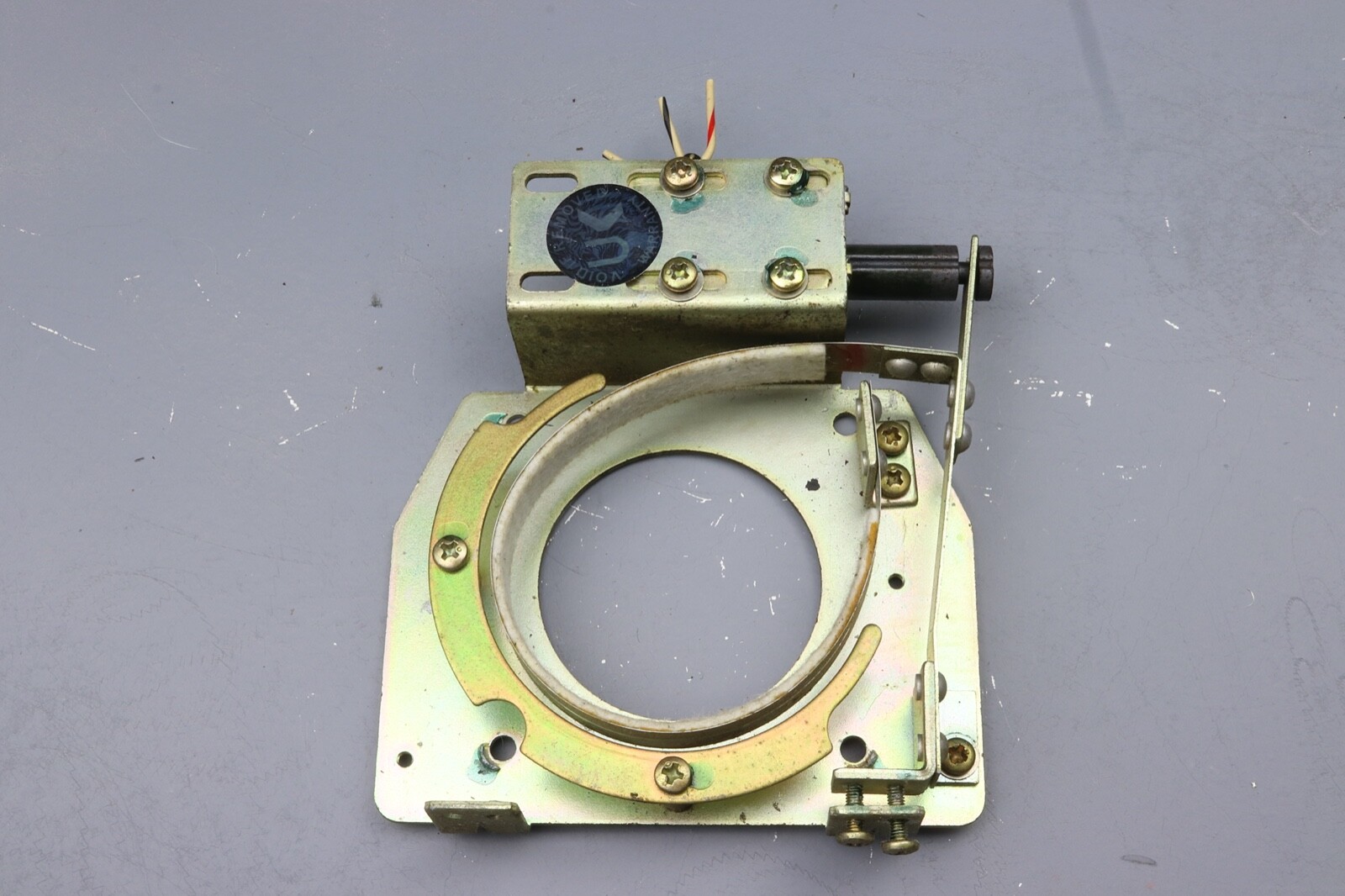 *TEAC A-3340S* Brake Assembly One Side - Reel to Reel Part /T08 - Image 3