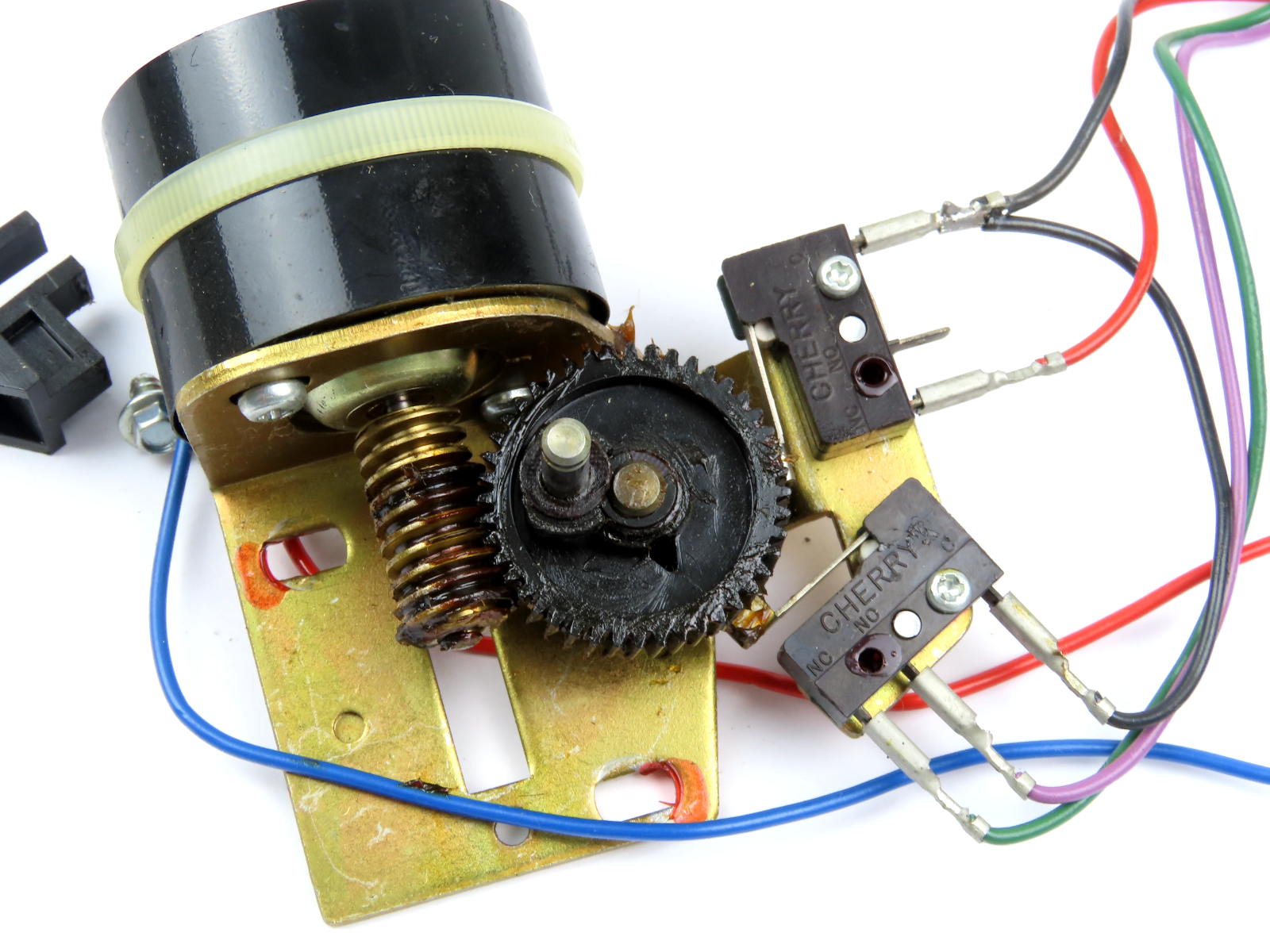 *Tandberg TD-20A* Gear Motor with Microswitches Reel to Reel Part /TB143 - Image 3