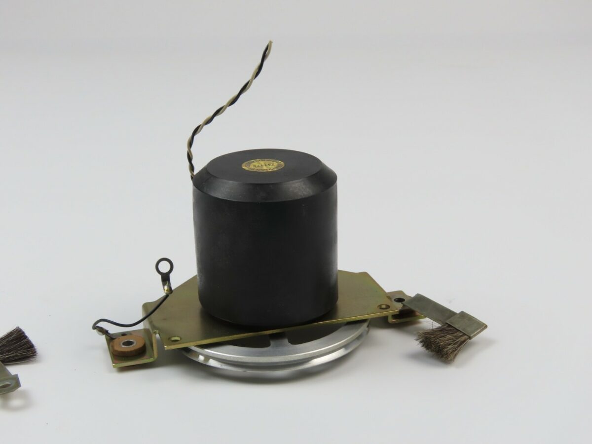 *Philips N4522* Capstan Motor Reel to Reel Part /P125 - Image 5