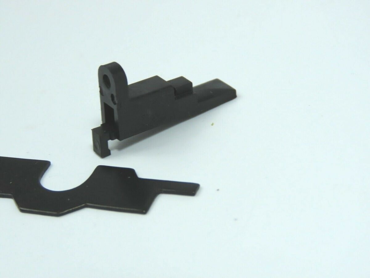 > TASCAM 234 < Cassette Holder Elements Tape Deck Part /B205 - Image 4