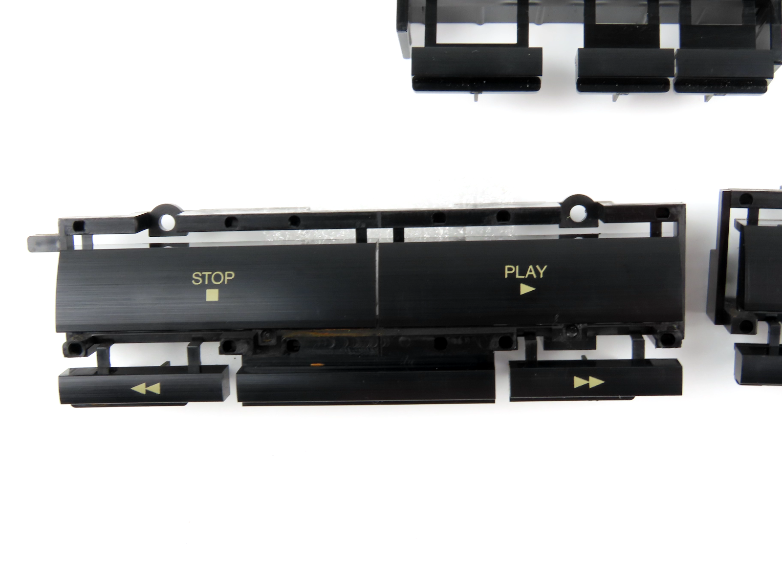 *Technics RS-TR212* Panels of Buttons Tape Deck Part /B464 - Image 4