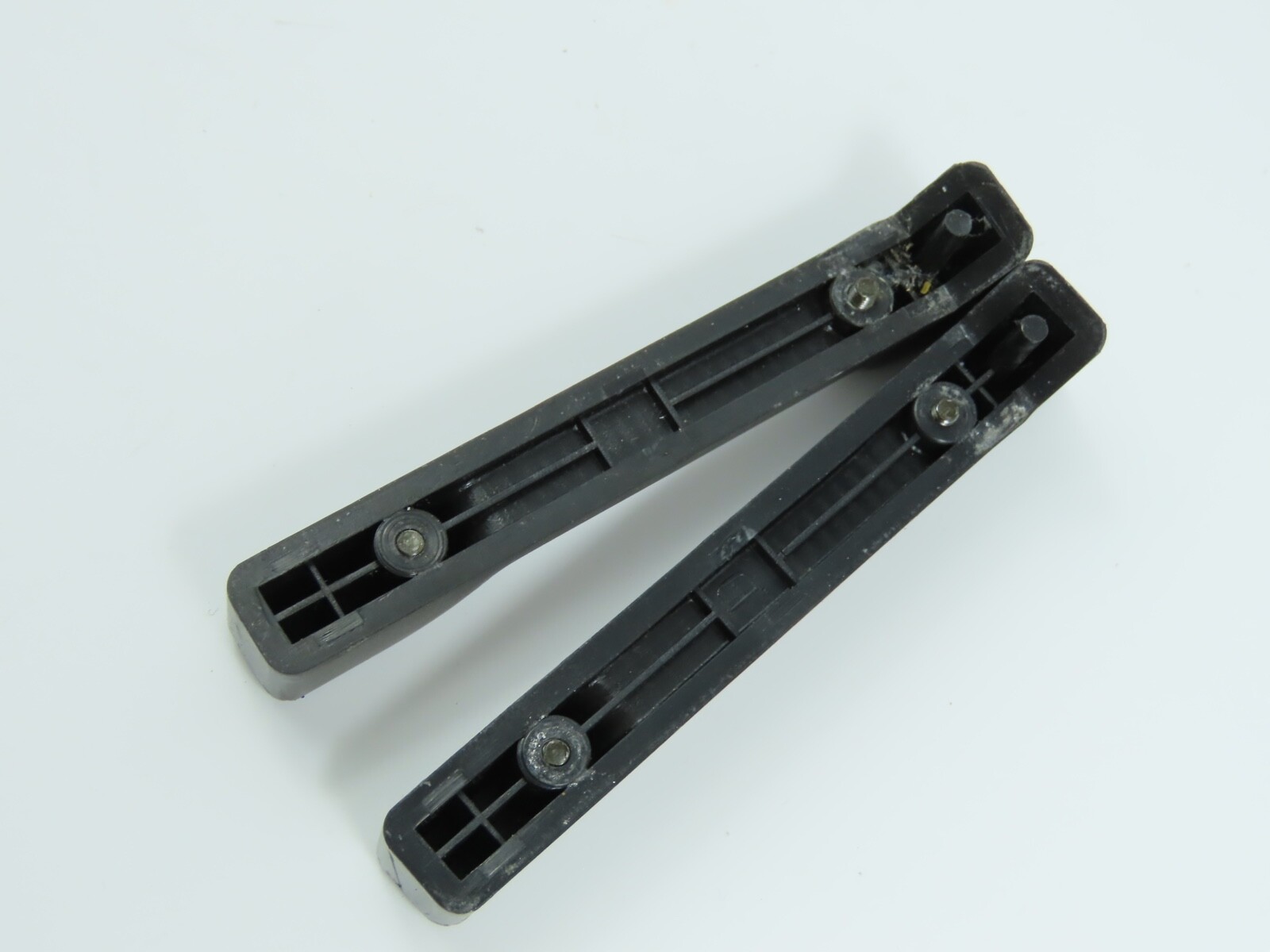 > BEHRINGER PMX5000 < Feet with Screws Mixer Part /A240 - Image 4