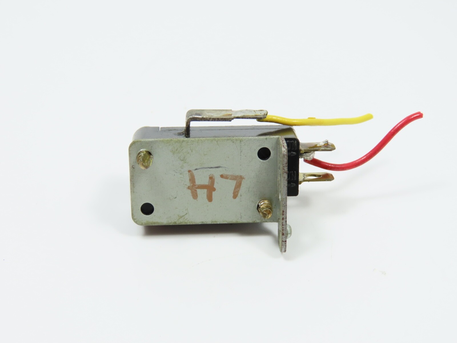 > FOSTEX A-4 < Left Microswitch Reel to Reel Part 8253016000 #Fx137 - Image 4