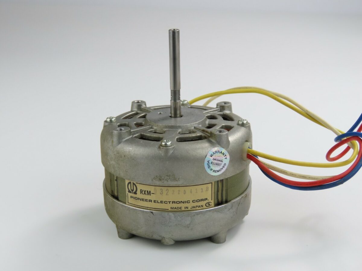 Pioneer RT-707 - Left Reel Motor RXM-032 /PN113 - Image 4