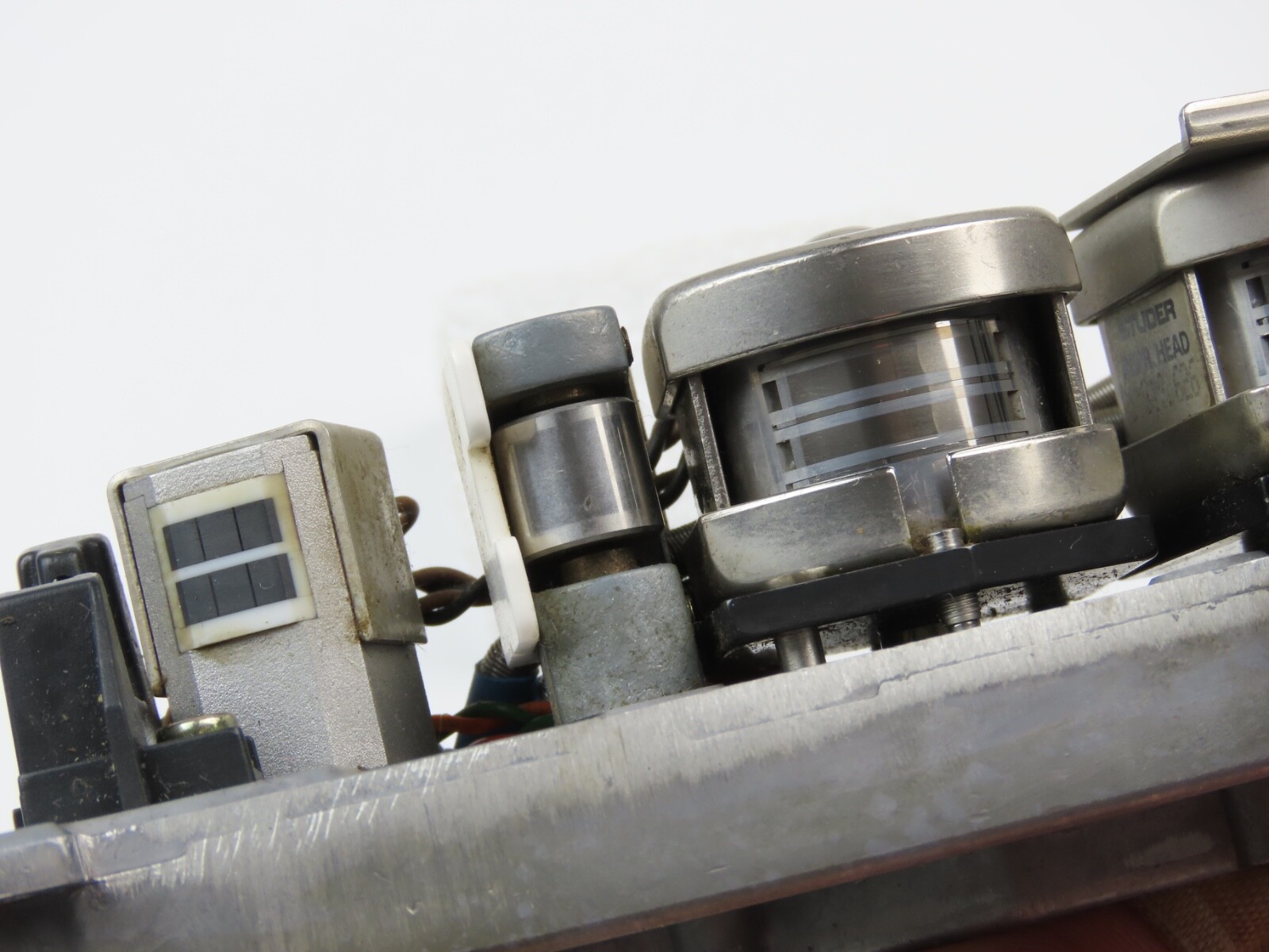 *Studer A807* 2-track Head Block with Head Support Reel to Reel Part /SD248 - Image 11